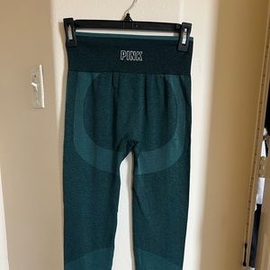 PINK seamless leggings size Small